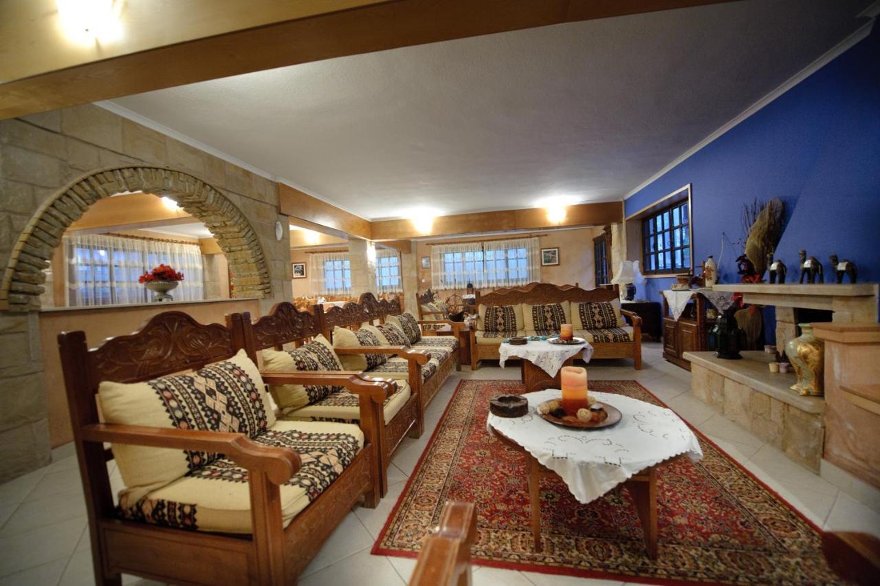 Hotel Alkionis イエリソス エクステリア 写真