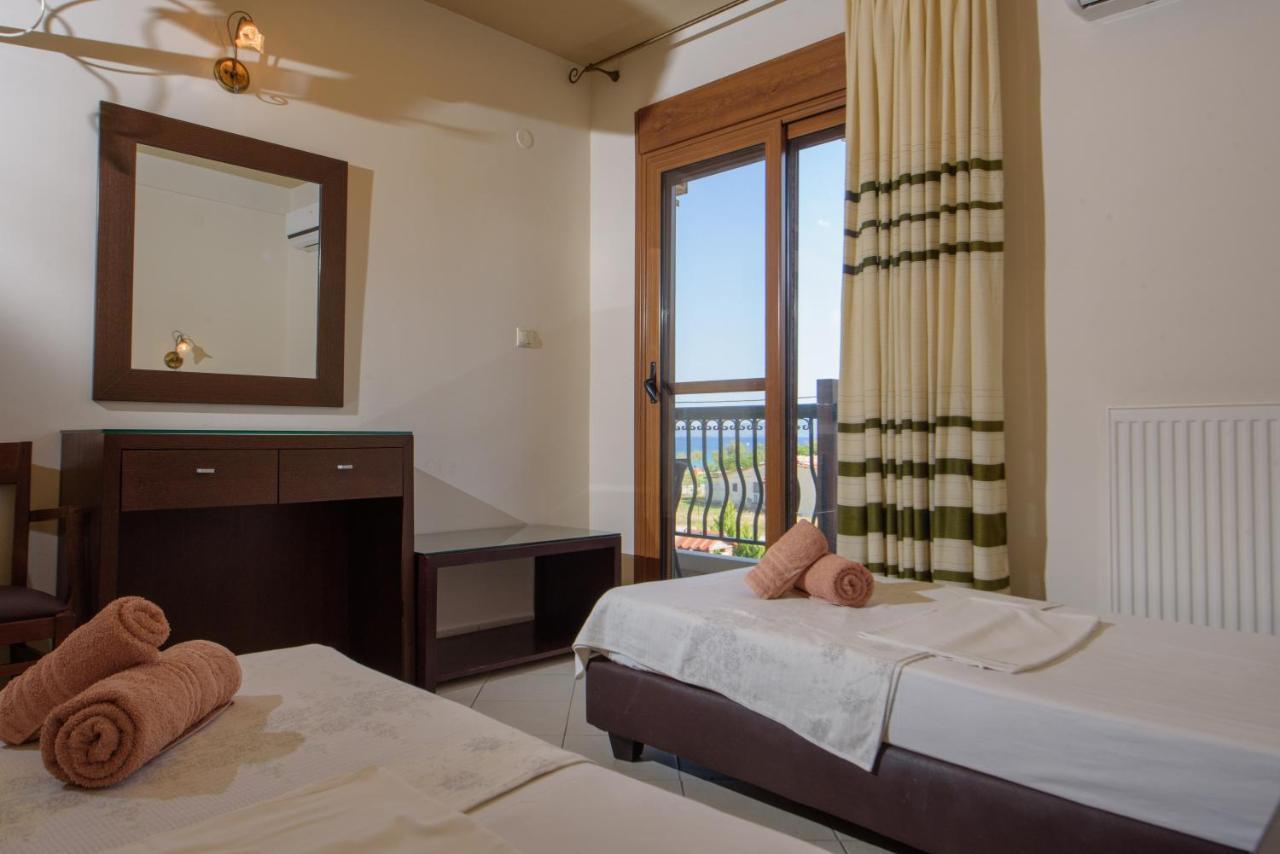 Hotel Alkionis イエリソス エクステリア 写真